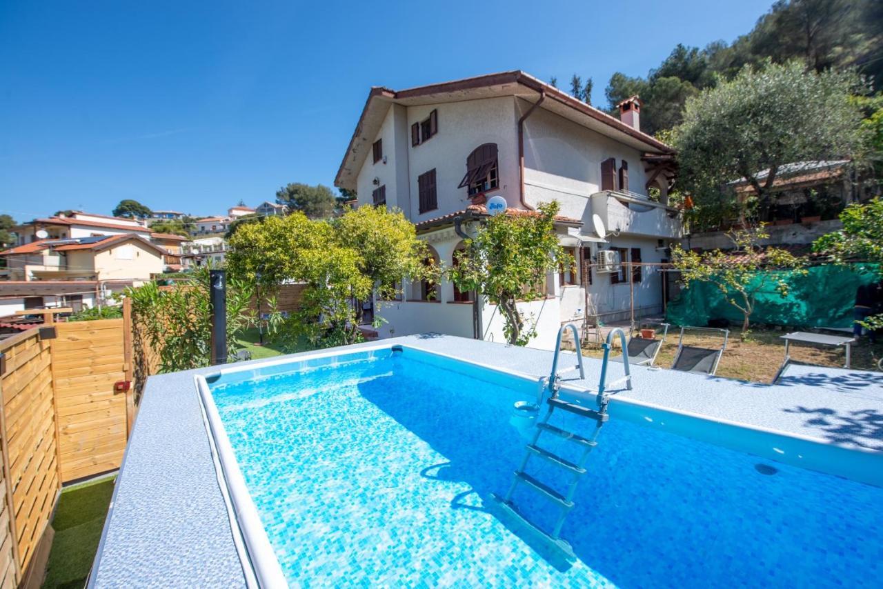 Villa Casa Del Sole: Relax & Charme Nella Riviera Ligure Camporosso  Esterno foto